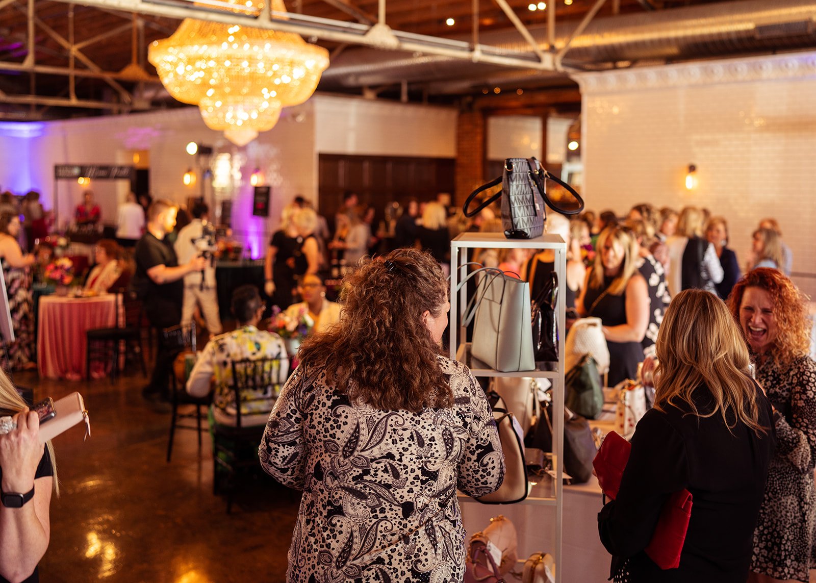 PURSES FOR PROMISE RECAP United Way of Greater Kansas City